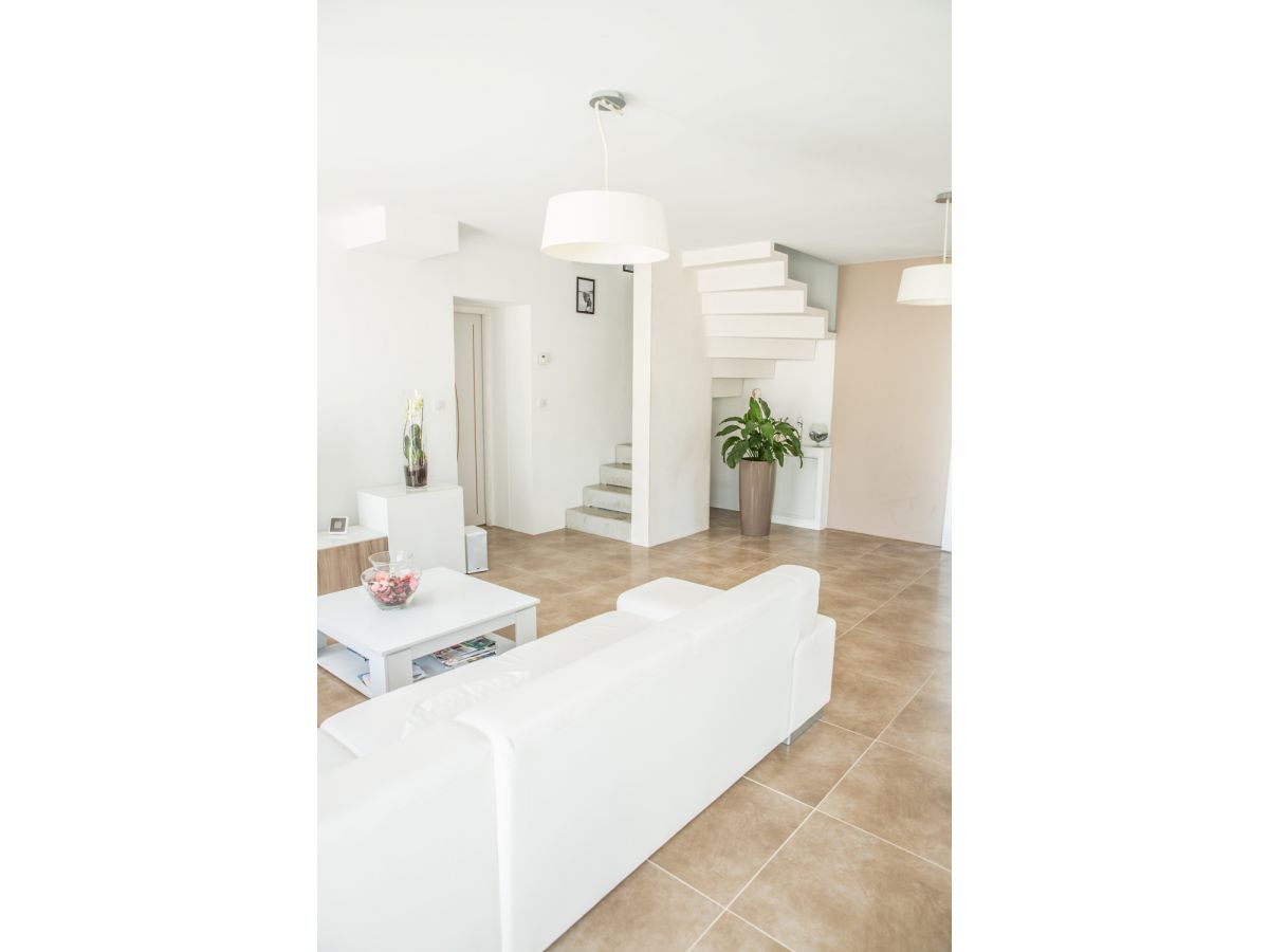 Avis Sur Showroom - Siège Social Villas Prisme Villa tendance à étage - VILLAS PRISME - Région PACA