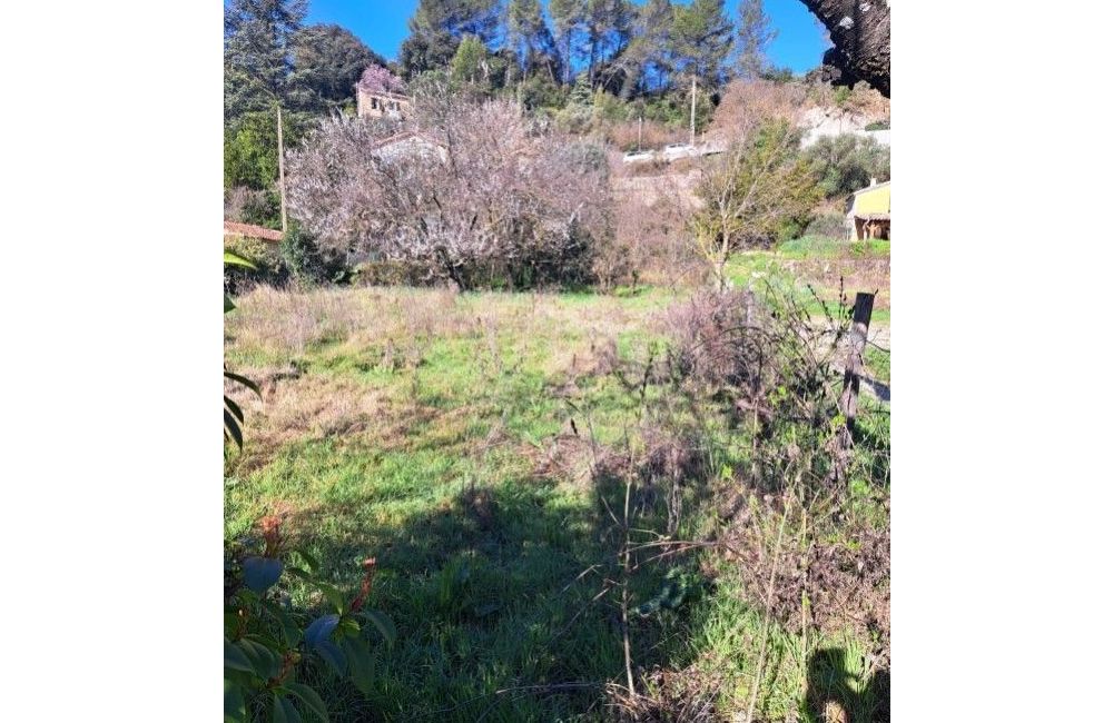 Vente terrain BARJOLS Var