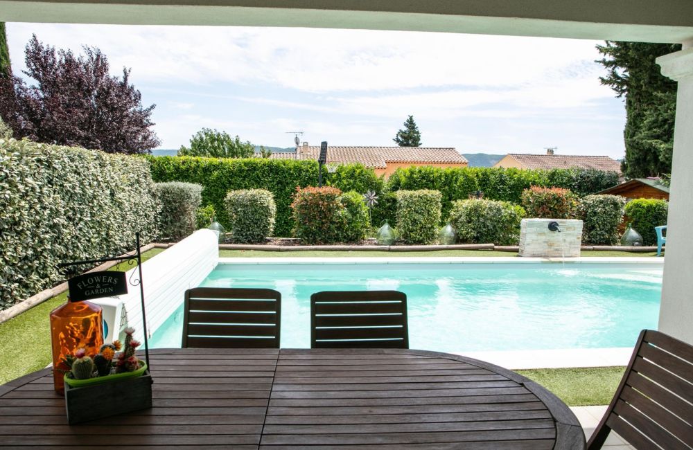 Vente terrain + maison EYRAGUES Bouches-du-Rhône