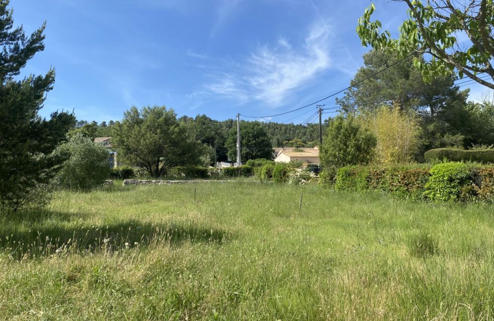 Vente terrain + maison FORCALQUEIRET Var