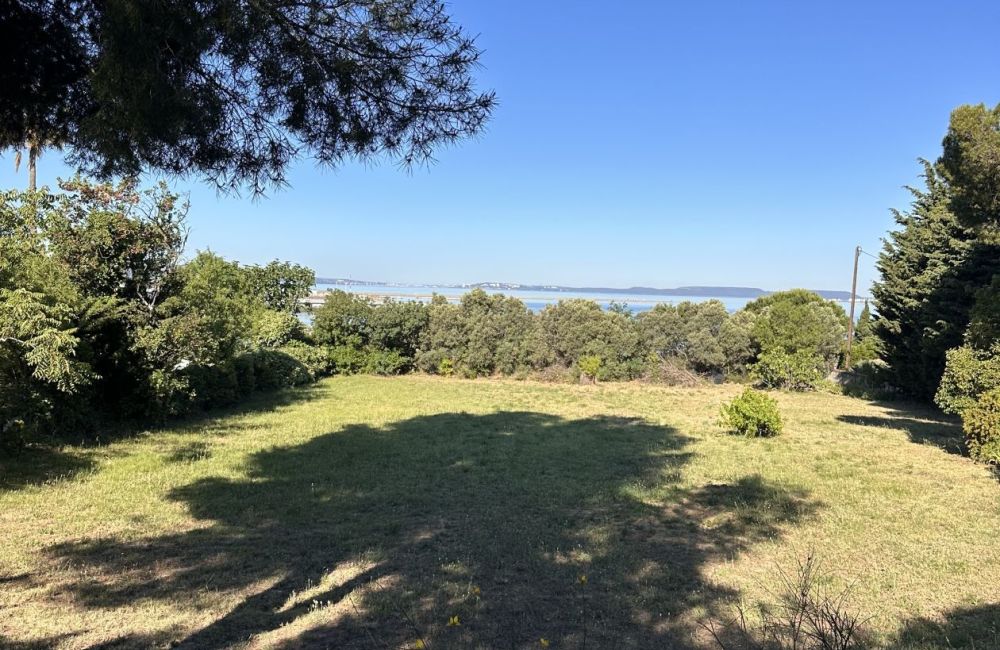 Vente terrain + maison VITROLLES Bouches-du-Rhône