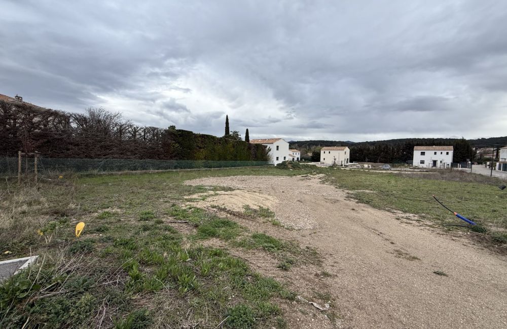 Vente terrain + maison CABRIES Bouches-du-Rhône