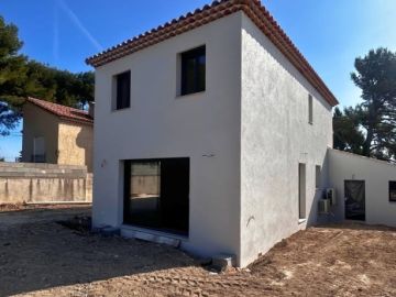 RÉCEPTION DANS 🏡✨
👉 Pour plus d'infos : www.villasprisme.fr/contact.php

Une nouvelle villa vient d’être livrée à ses heureux propriétaires ! 🏡✨

Cette...