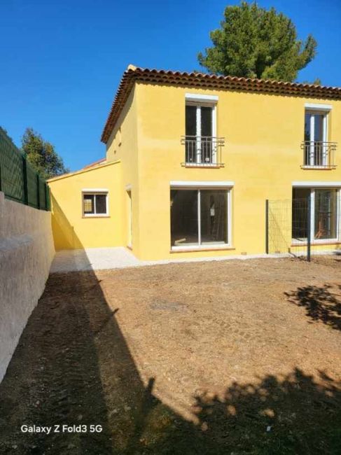 Vente terrain + maison MARSEILLE 12E Bouches-du-Rhône