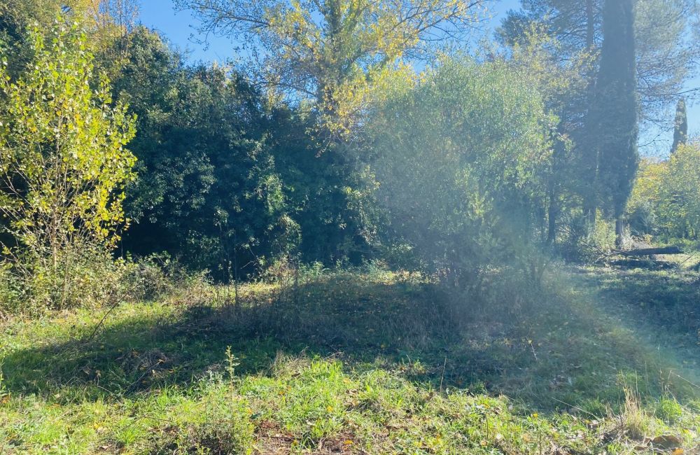 Vente terrain + maison TOURVES Var