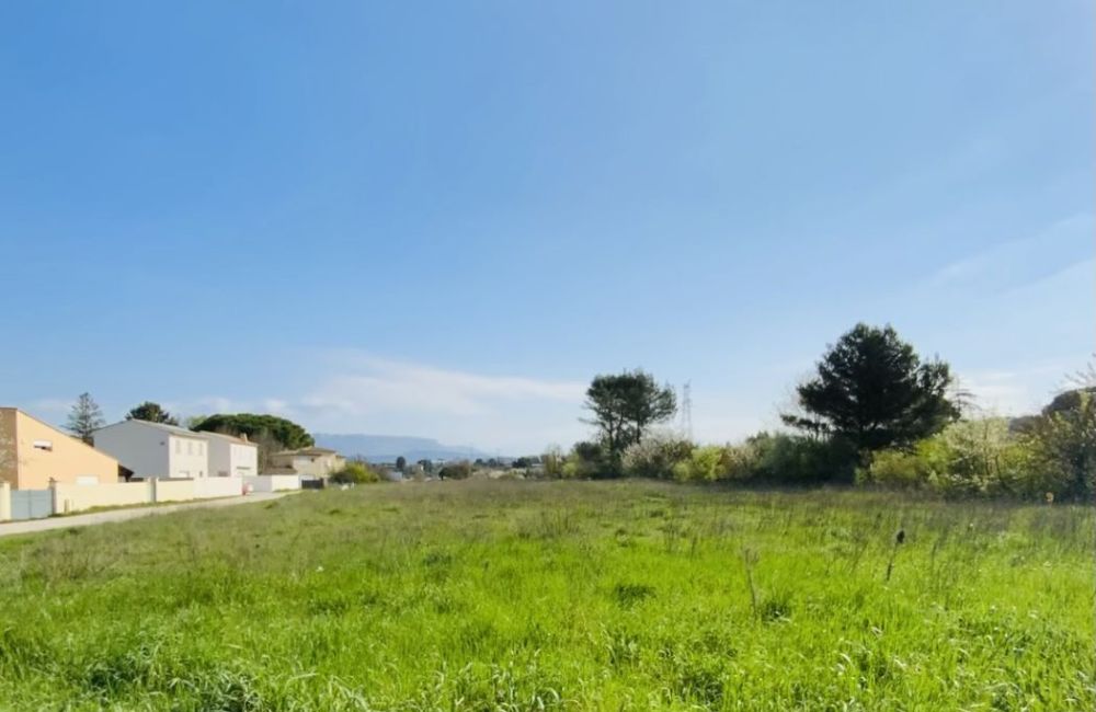 Vente terrain + maison GARDANNE Bouches-du-Rhône