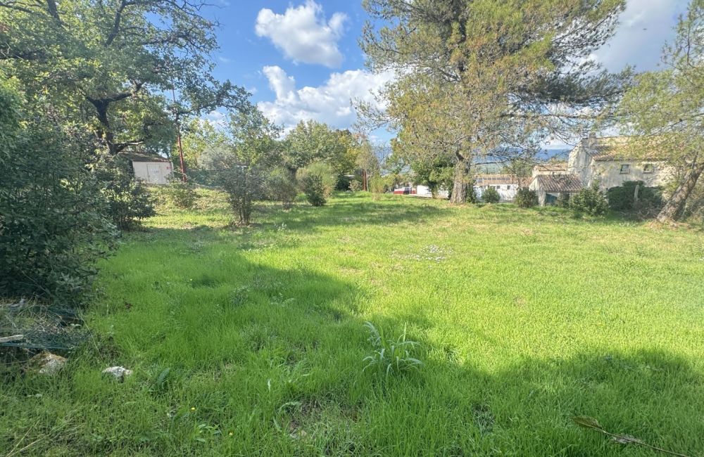 Vente terrain + maison TRETS Bouches-du-Rhône