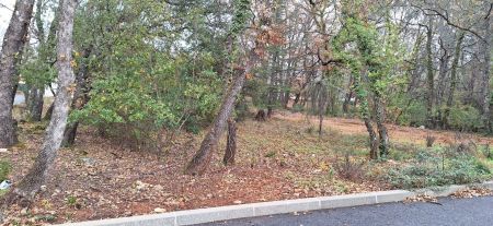 Vente terrain NANS-LES-PINS Var