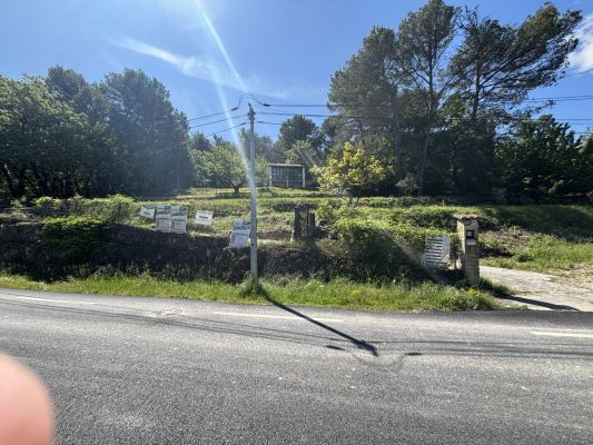 Vente terrain LA ROQUE-D'ANTHERON Bouches-du-Rhône