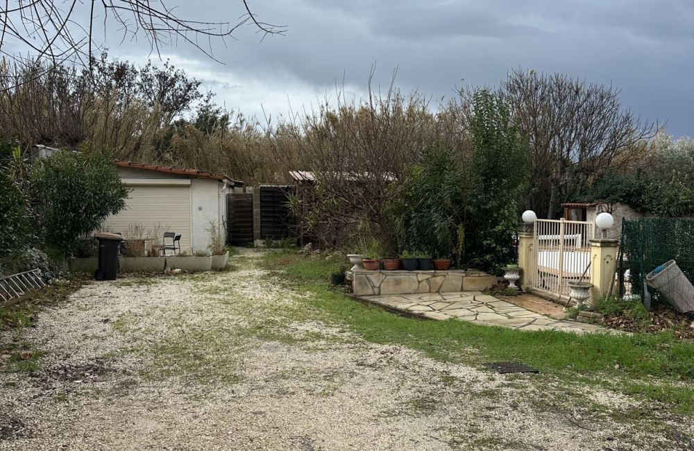 Vente terrain VELAUX Bouches-du-Rhône