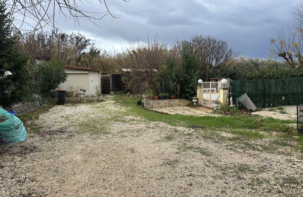 Vente terrain VELAUX Bouches-du-Rhône