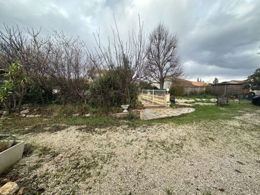 Vente terrain VELAUX Bouches-du-Rhône