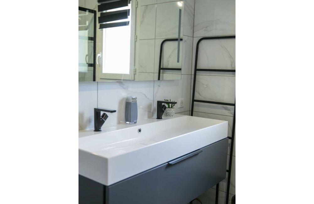 Vente terrain + maison VELAUX Bouches-du-Rhône