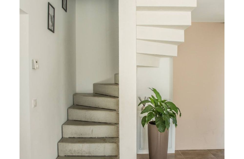 Vente terrain + maison EGUILLES Bouches-du-Rhône