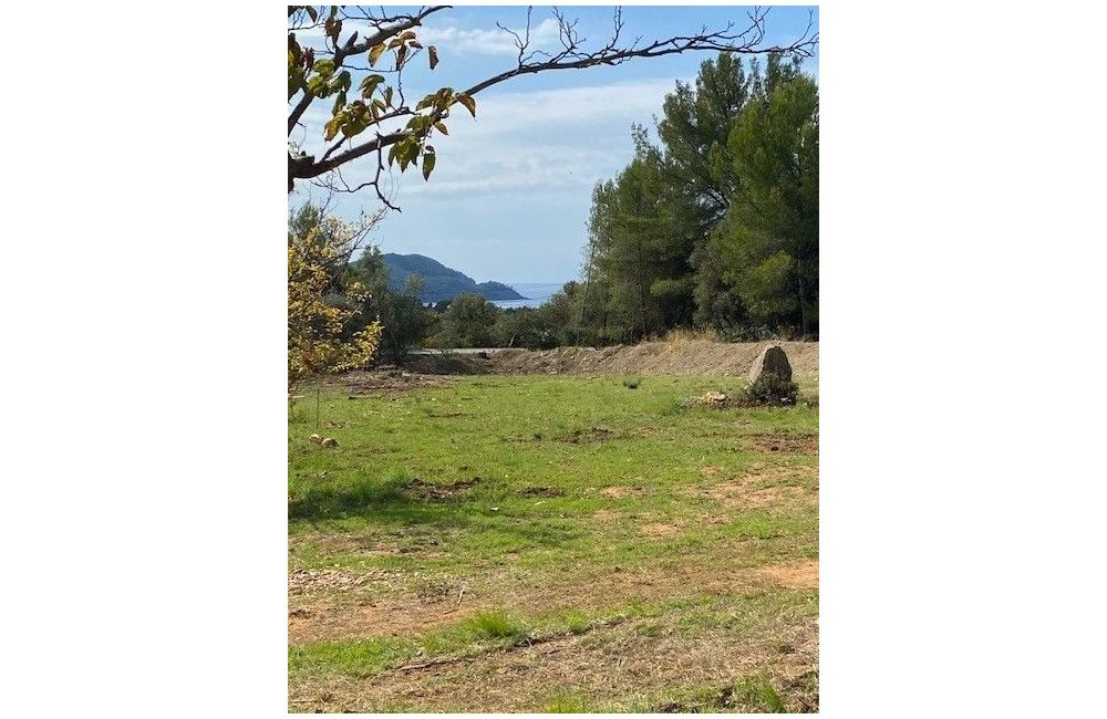 Vente terrain + maison SAINT-CYR-SUR-MER Var