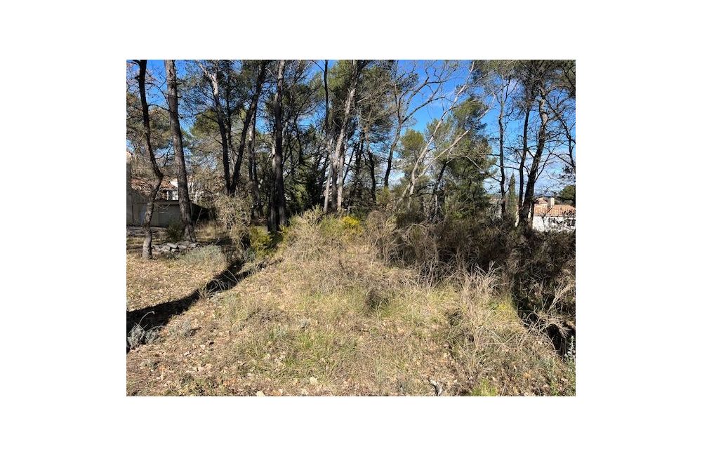 Vente terrain GREASQUE Bouches-du-Rhône