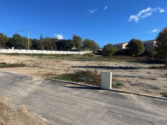 Vente terrain ROGNES Bouches-du-Rhône