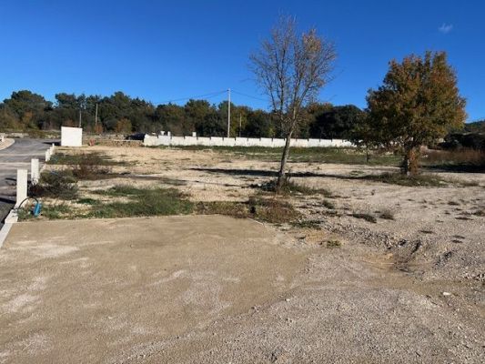 Vente terrain ROGNES Bouches-du-Rhône