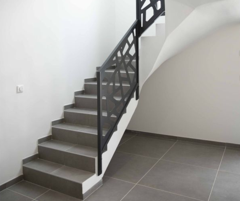 Escalier en b&eacute;ton