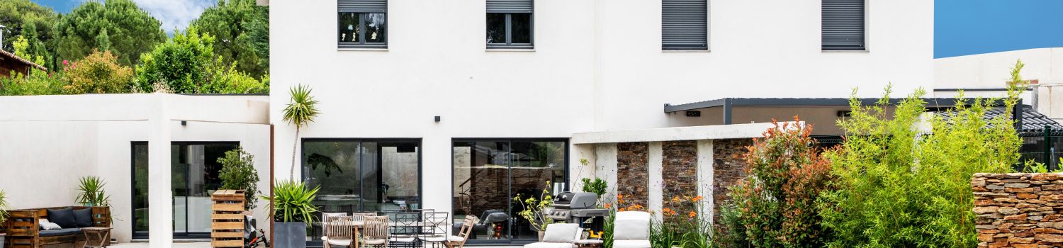 Villa &agrave; &eacute;tage