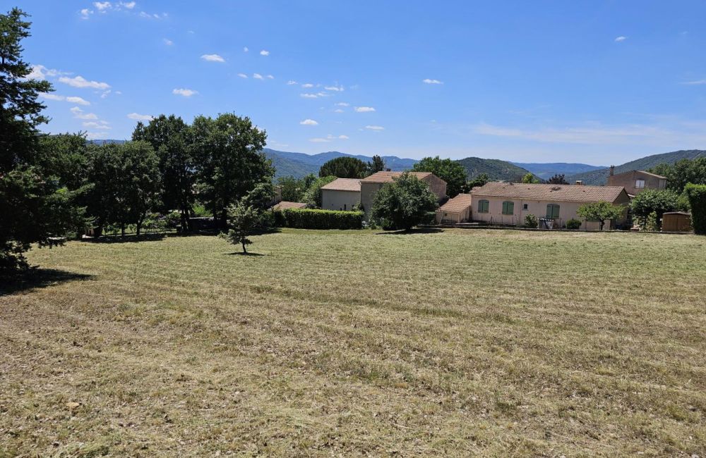Vente terrain + maison AIGLUN Alpes-de-Haute-Provence