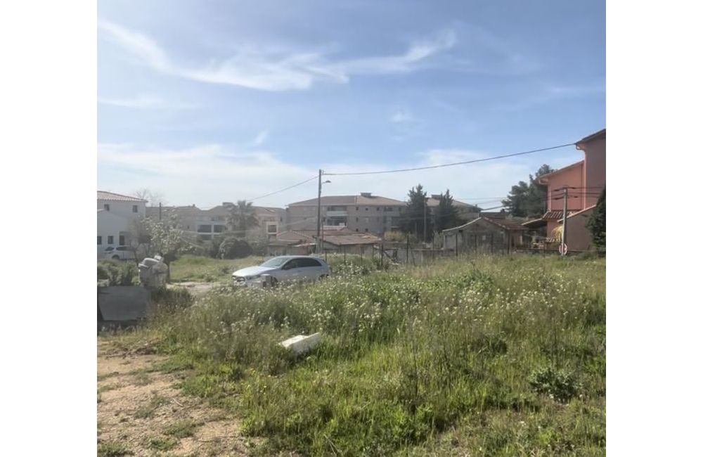 Vente terrain + maison AIX-EN-PROVENCE Bouches-du-Rhône