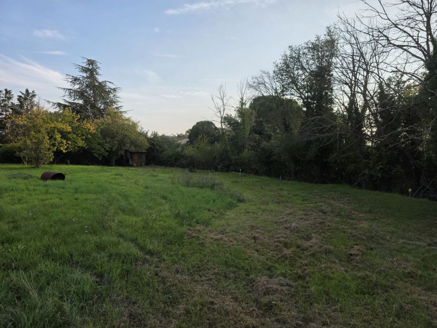 Vente terrain JOUQUES Bouches-du-Rhône