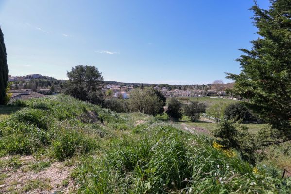 Vente terrain + maison CABRIES Bouches-du-Rhône