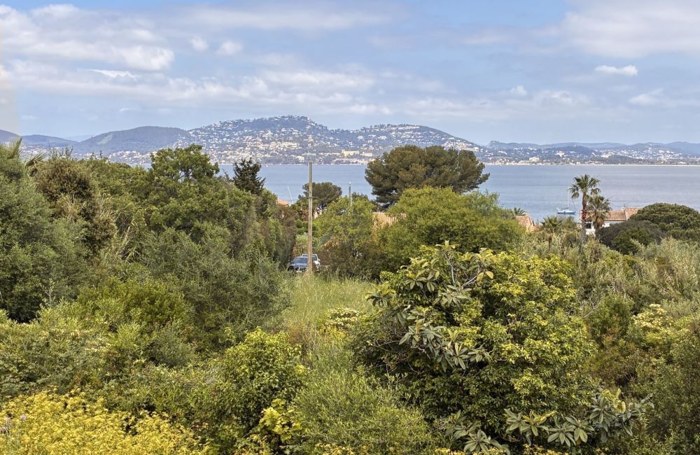 Vente terrain HYERES Var