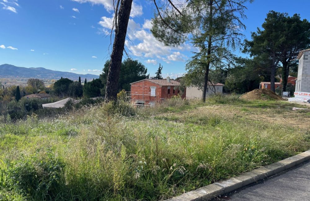 Vente terrain + maison CADENET Vaucluse