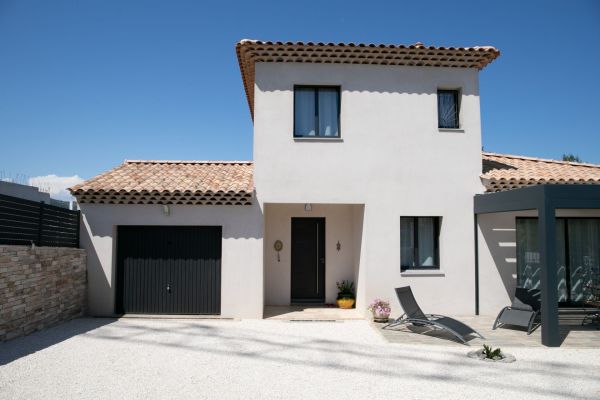 Vente terrain + maison TRAVAILLAN Vaucluse