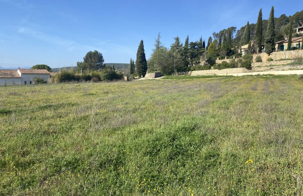 Vente terrain + maison COTIGNAC Var