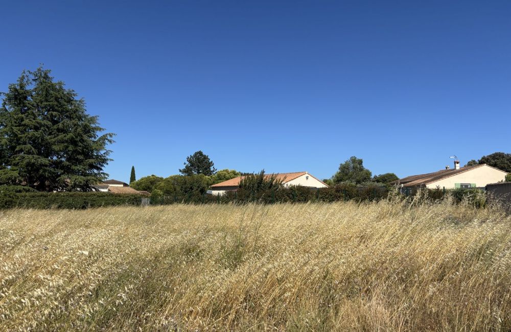 Vente terrain + maison CORNILLON-CONFOUX Bouches-du-Rhône