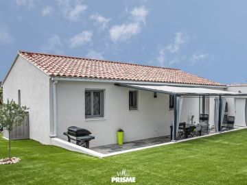 ✨ MAISON DU MOIS
Découvrez cette maison individuelle signée Villas Prisme, pensée pour offrir confort et fonctionnalité au quotidien.

📐 Superficie : 90 m²...