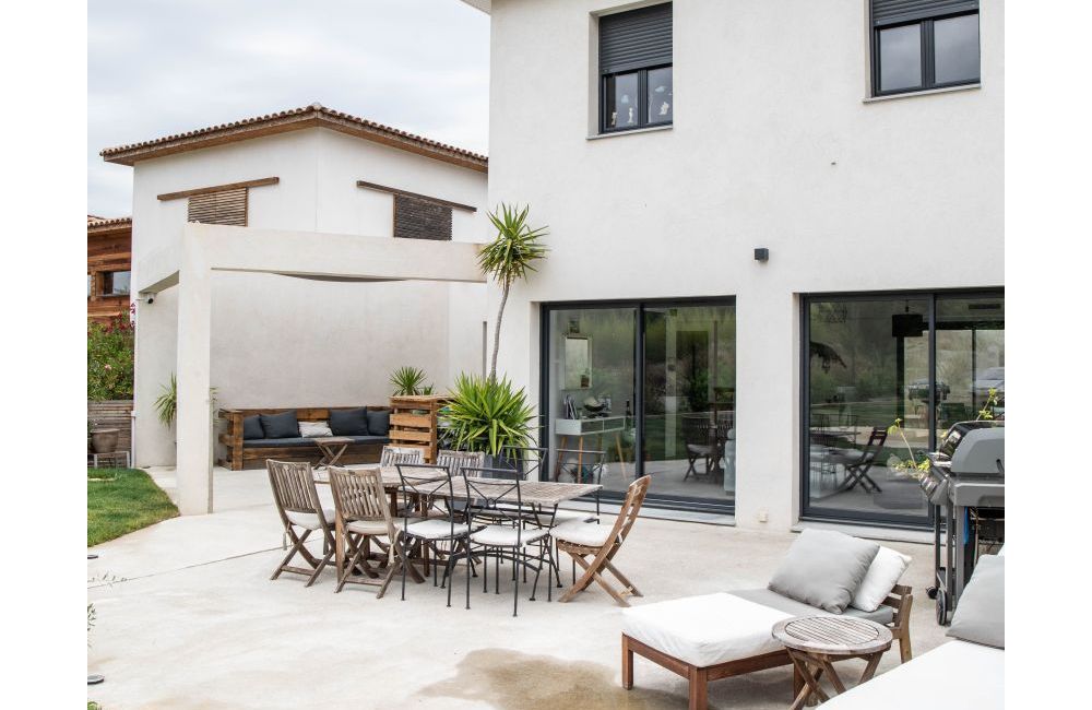 Vente terrain + maison PERNES-LES-FONTAINES Vaucluse