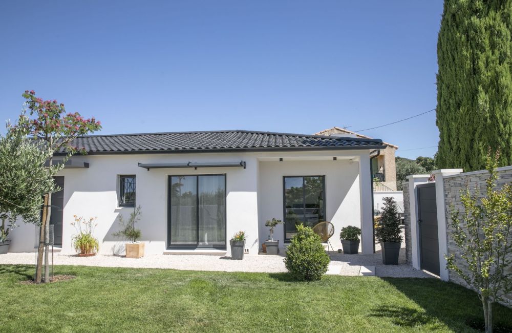 Vente terrain + maison ROBION Vaucluse