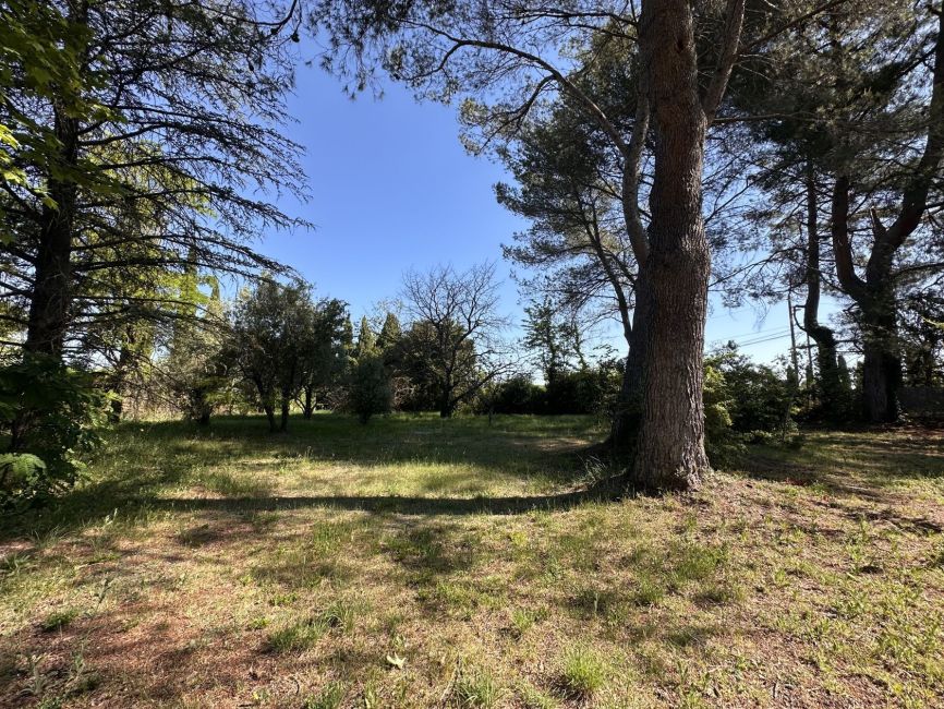 Vente terrain AIX-EN-PROVENCE Bouches-du-Rhône