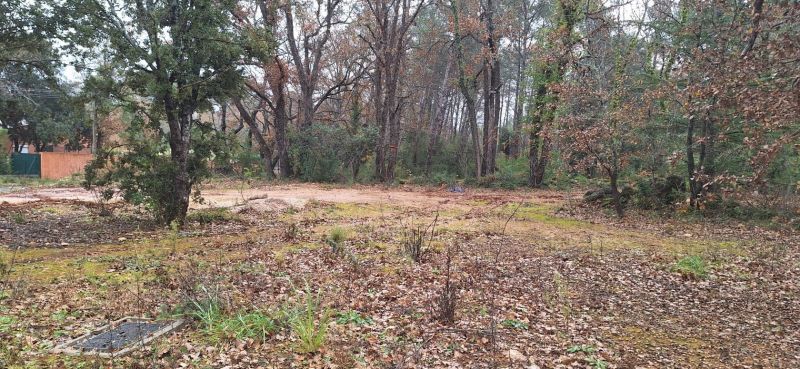 Vente terrain NANS-LES-PINS Var