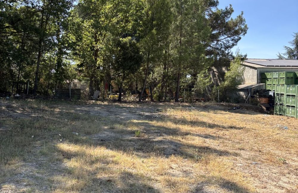 Vente terrain + maison CHARLEVAL Bouches-du-Rhône