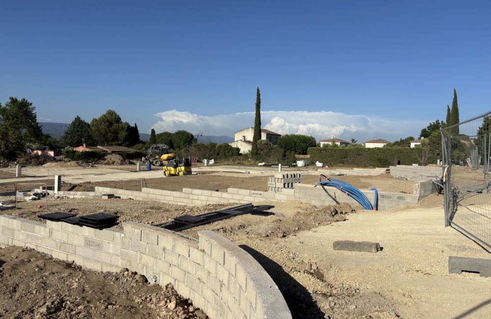 Vente terrain + maison ALLEINS Bouches-du-Rhône