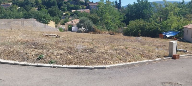 Vente terrain SAINT-JULIEN-D'ASSE Alpes-de-Haute-Provence