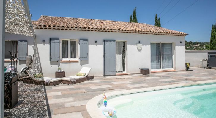 Vente terrain + maison PERNES-LES-FONTAINES Vaucluse
