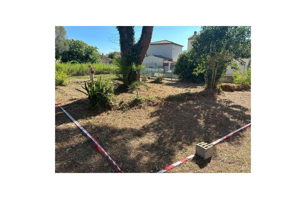 Vente terrain LA ROQUETTE-SUR-SIAGNE Alpes-Maritimes