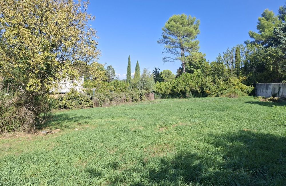 Vente terrain VENELLES Bouches-du-Rhône