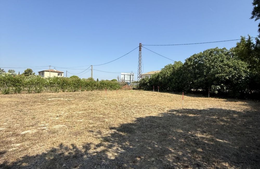 Vente terrain + maison SAINT-CANNAT Bouches-du-Rhône