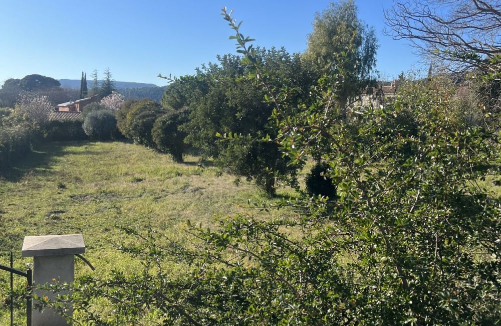 Vente terrain + maison AUBAGNE Bouches-du-Rhône
